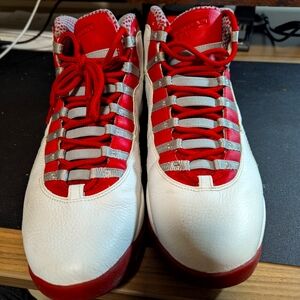 Used Red/White Jordan 10s - 2005 Release. Size 11.5. Clean